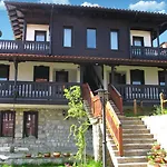 Inn Chorbadji Petkovi Hanove